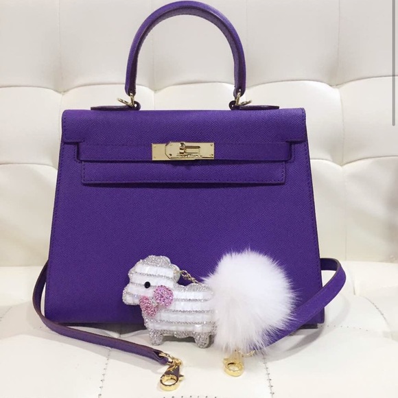 Women’s designer purse - Picture 1 of 6